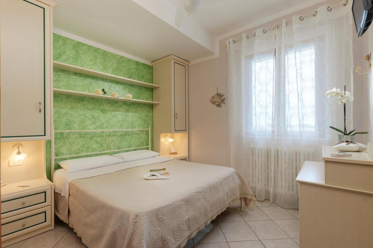 Daniela Camere Sirolo Ngoại thất bức ảnh
